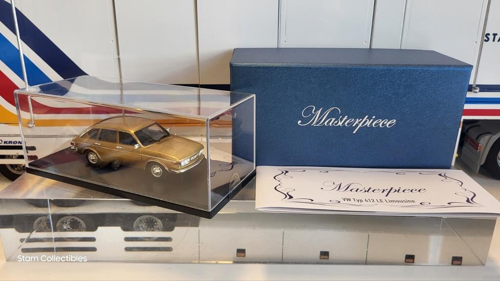 AutoCult Masterpiece Volkswagen 412 LE Limousine Gold Met., Hobby en Vrije tijd, Modelauto's | 1:43, Overige merken, Auto, Ophalen of Verzenden
