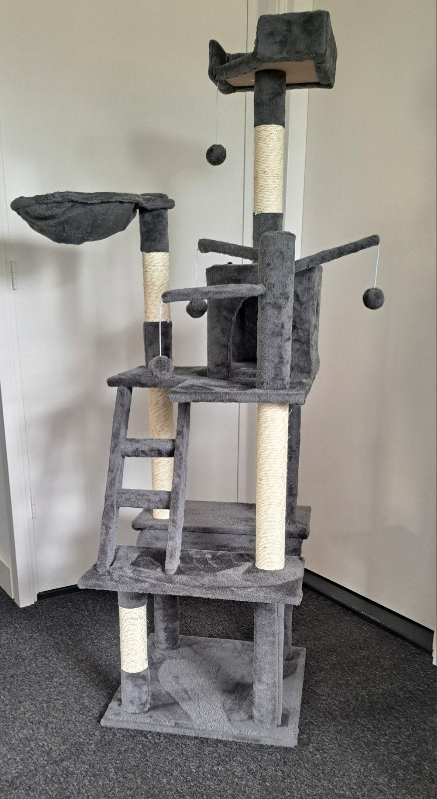 Krabpaal - Antraciet - 156x72x69 cm - Pluche - Kattenboom, Dieren en Toebehoren, Ophalen, Zo goed als nieuw, Krabpaal