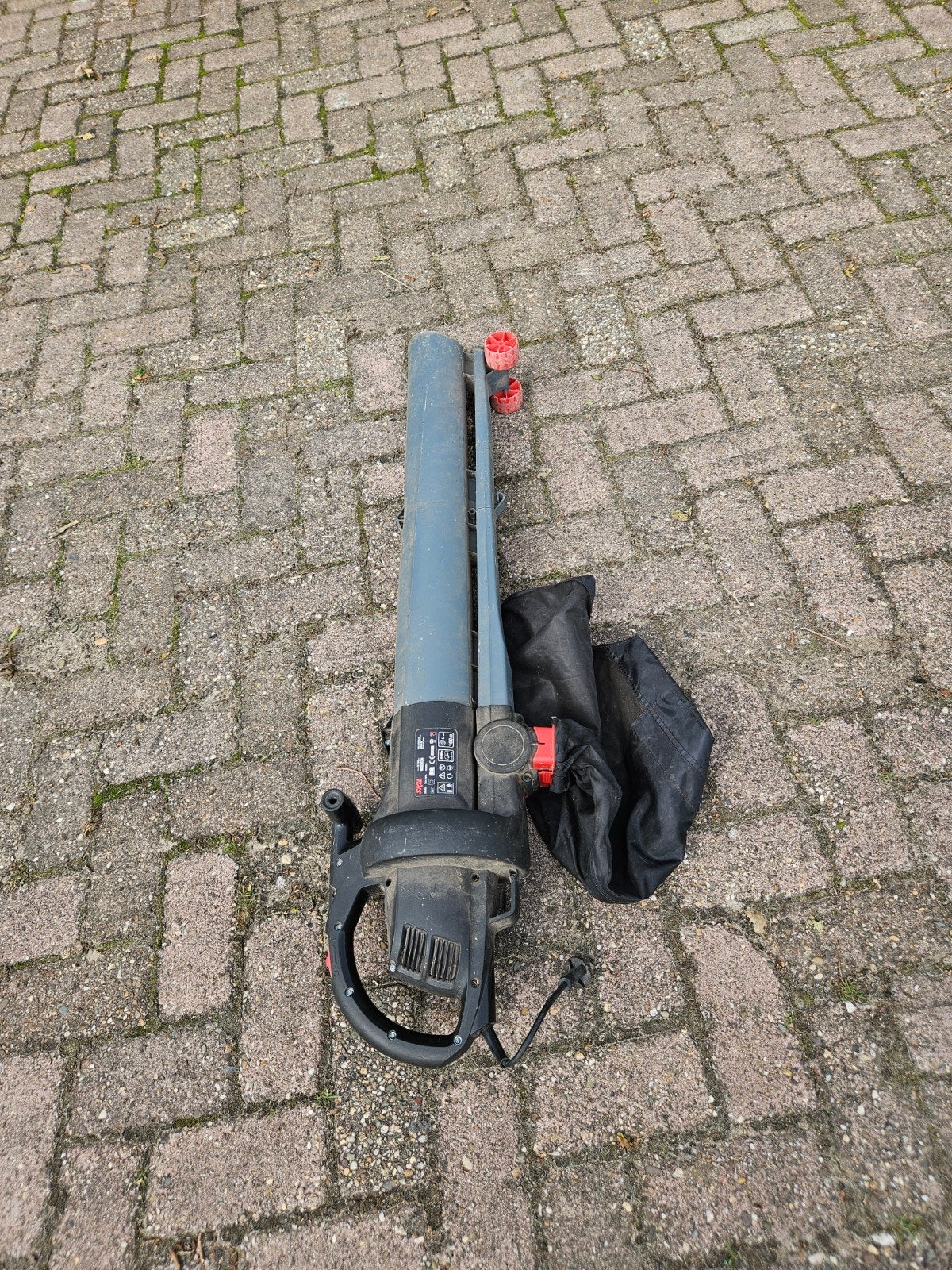 Skil Bladblazer/Bladzuiger met versnipperfunctie, Ophalen, Gebruikt, Met opvangzak, Handgedragen