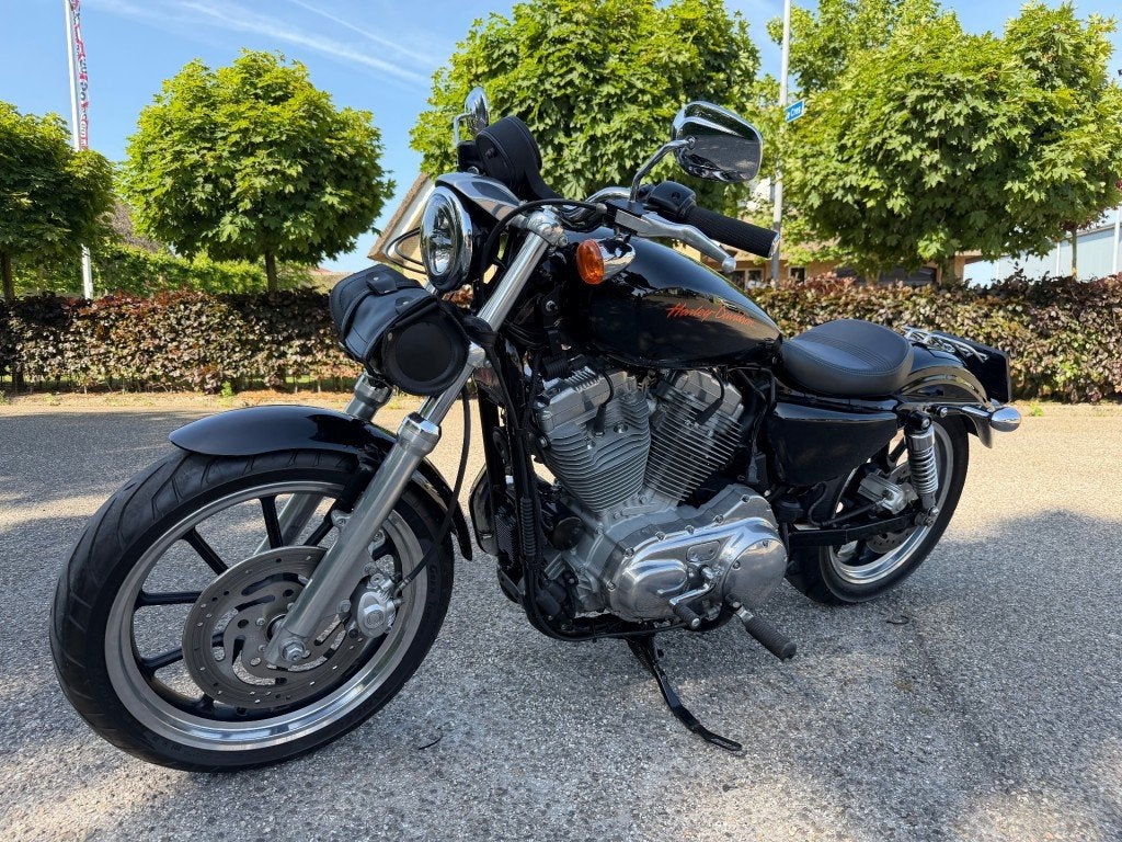 Harley-davidson sportster 883, Bedrijf, Overig
