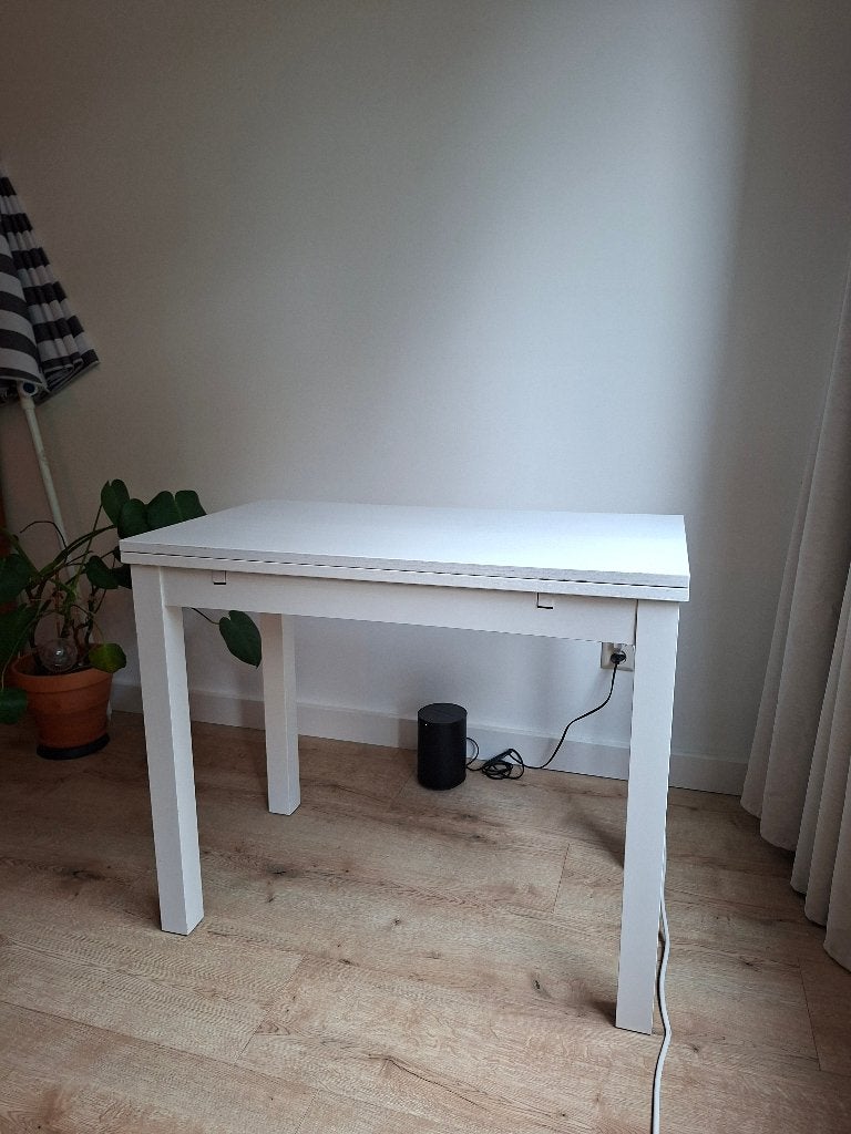 IKEA BJURSTA uitschuiftafel klein wit, Huis en Inrichting, Tafels | Eettafels, Gebruikt, 50 tot 100 cm, 50 tot 100 cm, Vier personen