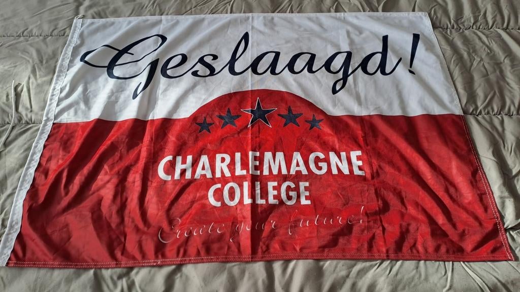 Charlemagne College geslaagd vlag, Diversen, Onbekend, Nieuw, Ophalen of Verzenden, Onbekend
