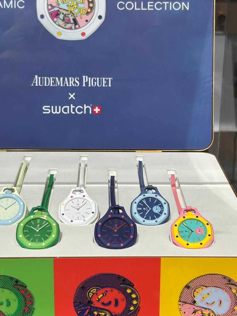 Audemars Piguet X Swatch Royal pop, Ophalen of Verzenden, Nieuw, Kunststof, Overige merken