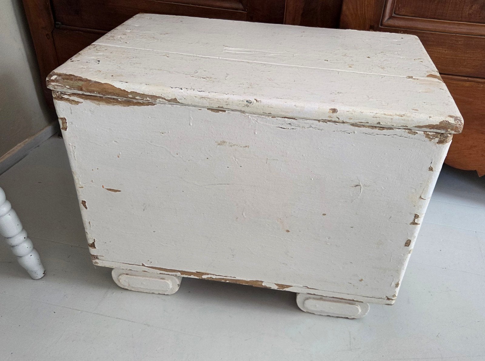 Brocante oude Franse houten kist met deksel
51,5 bij 34 cm, Ophalen