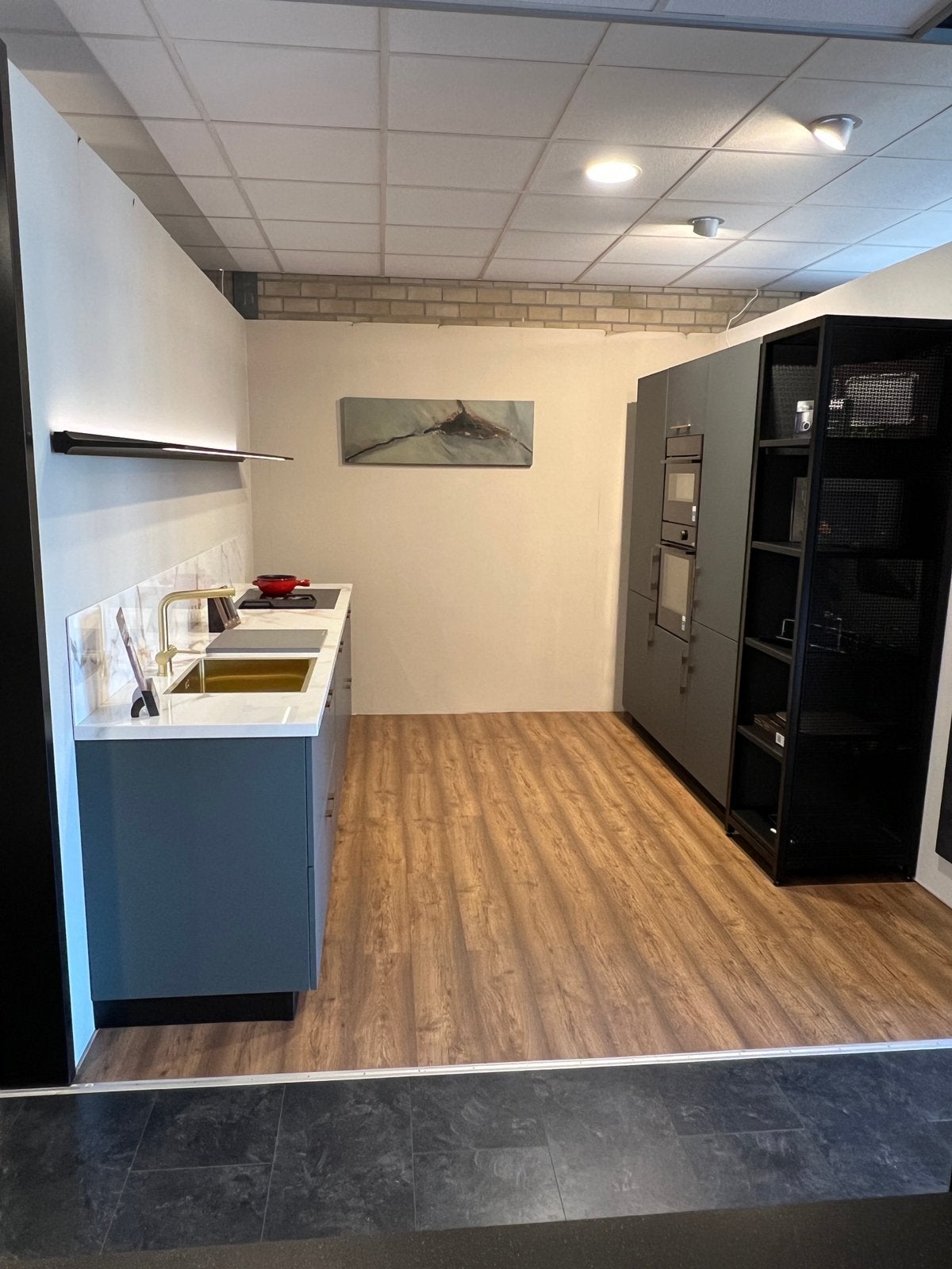 Dubbel wandige Schmidt showroomkeuken met NEFF apparatuur, Huis en Inrichting, Ophalen, Nieuw