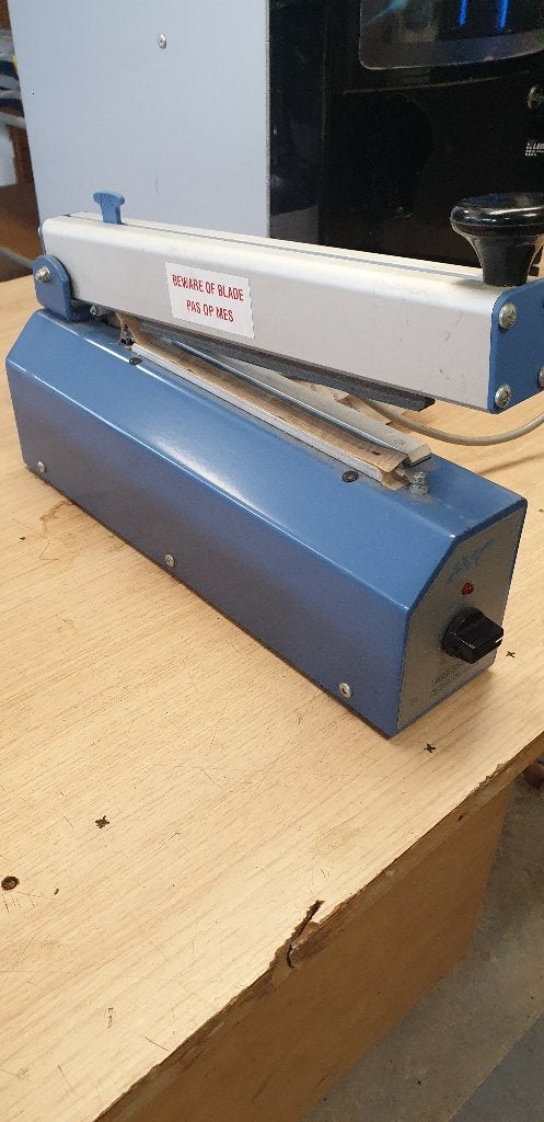 tafel sealmachine merk AVC, Ophalen, Zo goed als nieuw