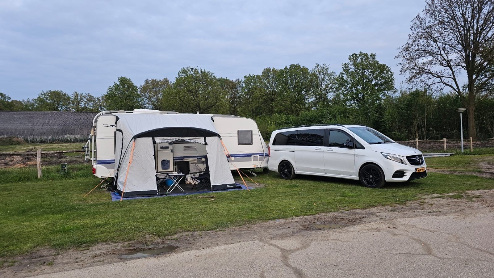 Hobby 560 kmfe exclusieve, Caravans en Kamperen, Rondzit, Hobby, Airco, Particulier
