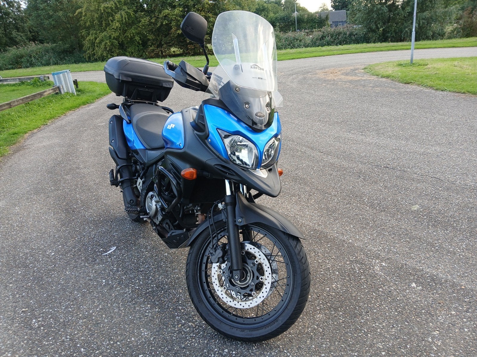 Suzuki V-Strom 650 XT 2015 - Goed onderhouden Tourmotor met, 2 cilinders, Gebruikt, Particulier, Meer dan 35 kW