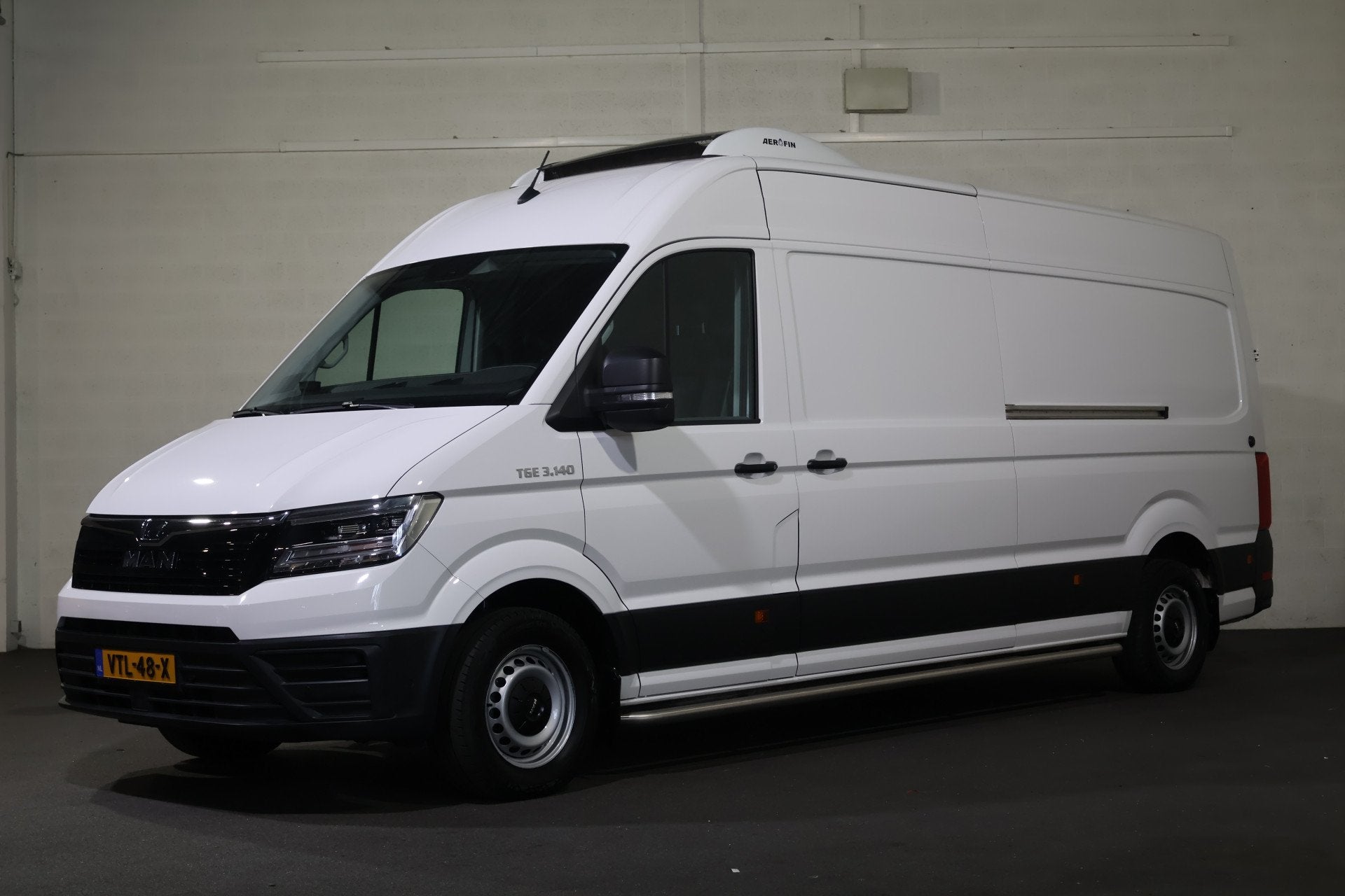 MAN TGE 35 2.0 140pk L4 H3 Koelwagen -10 Graden Dag en Nacht, Stof, Gebruikt, Euro 6, 4 cilinders