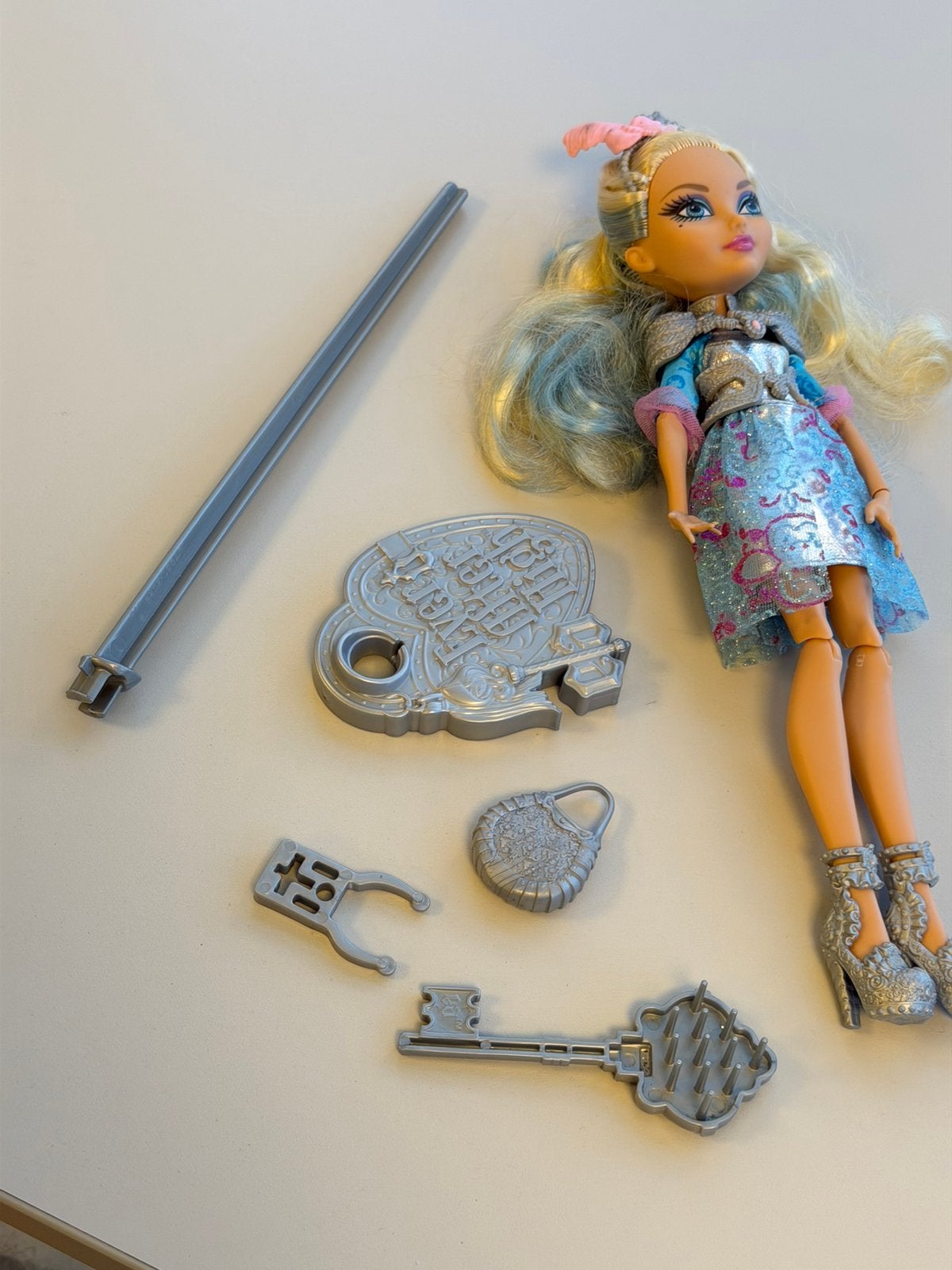 Ever After High Darling Charming compleet Mattel wave 1 pop, Fashion Doll, Ophalen of Verzenden, Zo goed als nieuw, H