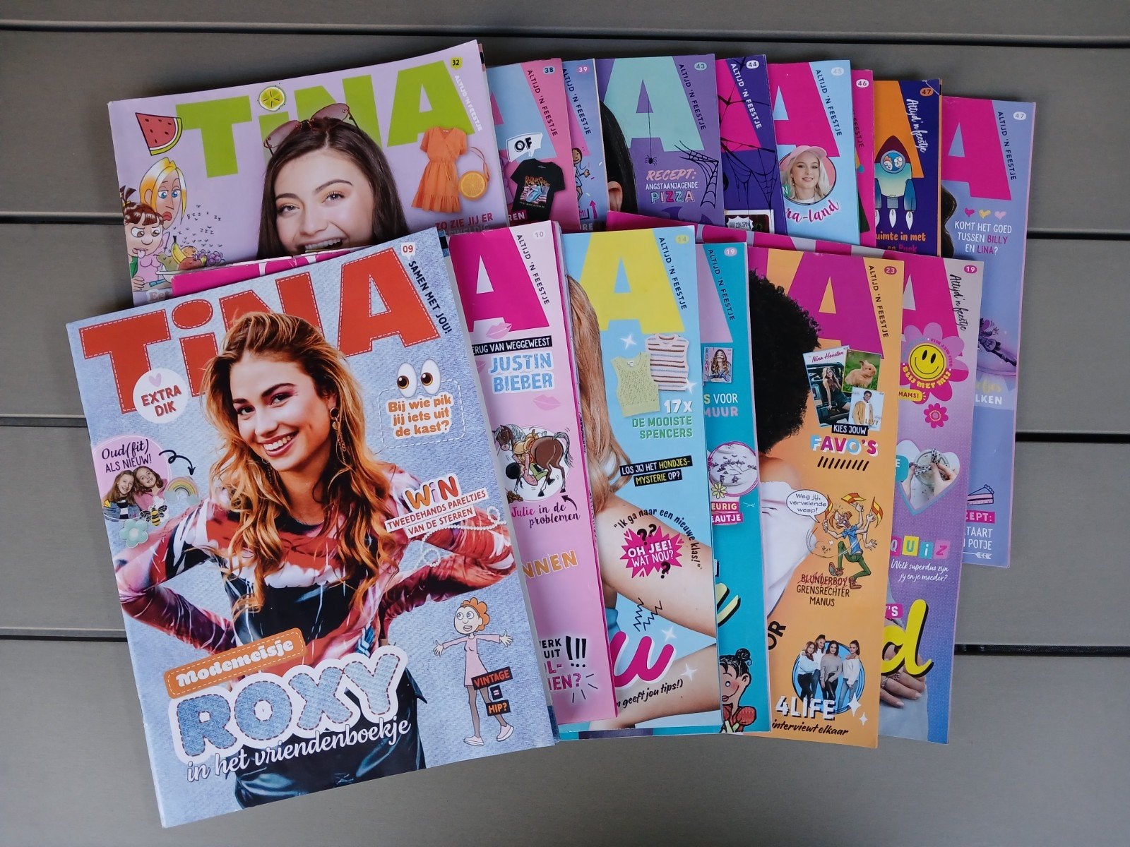 15 tina tijdschriften, Ophalen of Verzenden, Gelezen, Overige typen