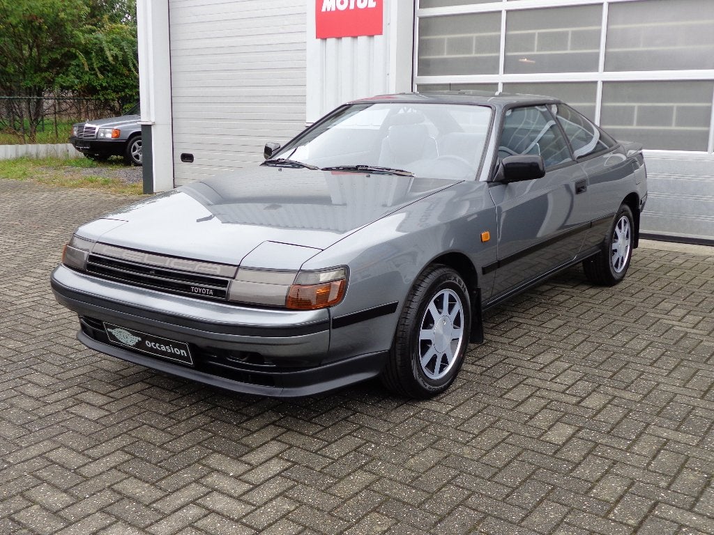 Toyota Celica 2.0 GT TwinCam 16V, Auto's, Voorwielaandrijving, Bedrijf, Handgeschakeld, Grijs
