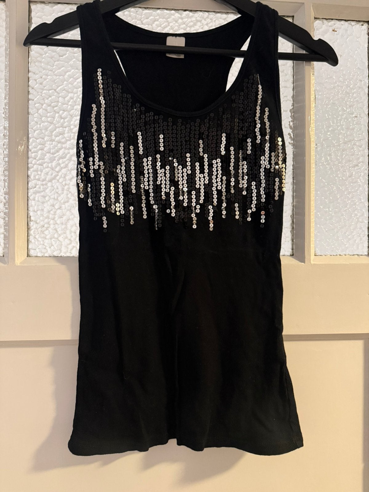 Top zwart glitter pailletten zilver s small stretch, Zwart, Ophalen of Verzenden, Zo goed als nieuw, Maat 36 (S)