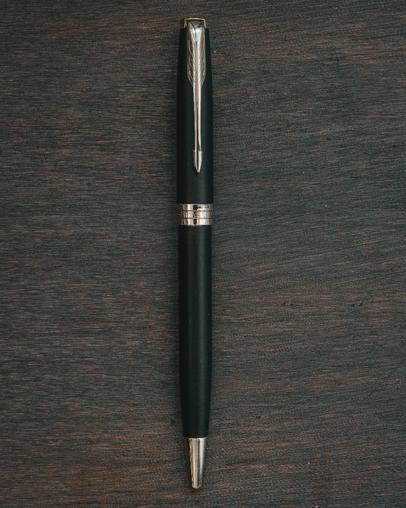Parker Sonnet matte black + chroom, Gebruikt, USA, Ophalen of Verzenden, Info@parkerpen.com