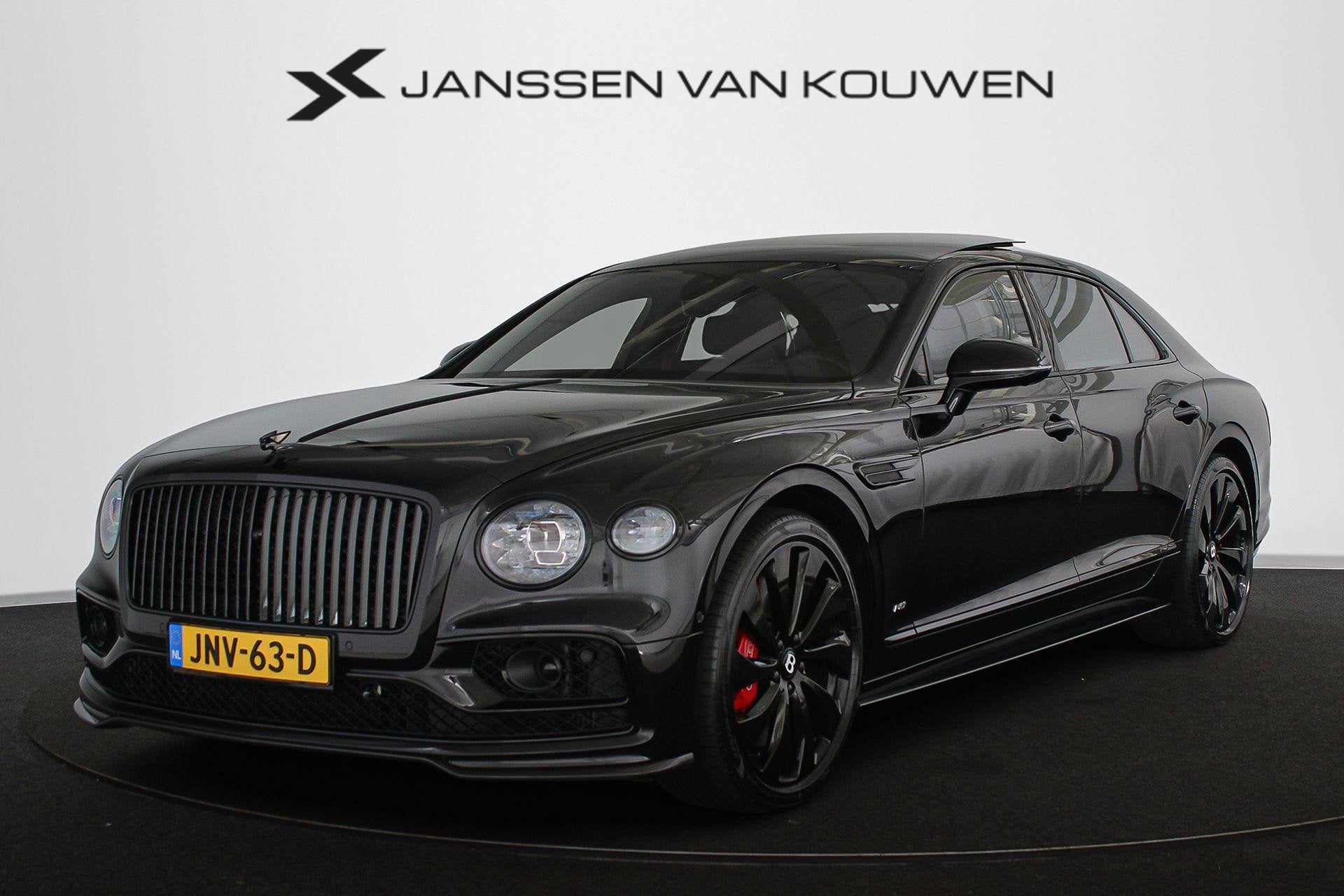 Bentley Flying Spur 4.0 V8 / First Edition / NAIM / Rotating, Auto's, Automaat, Gebruikt, Zwart, Leder