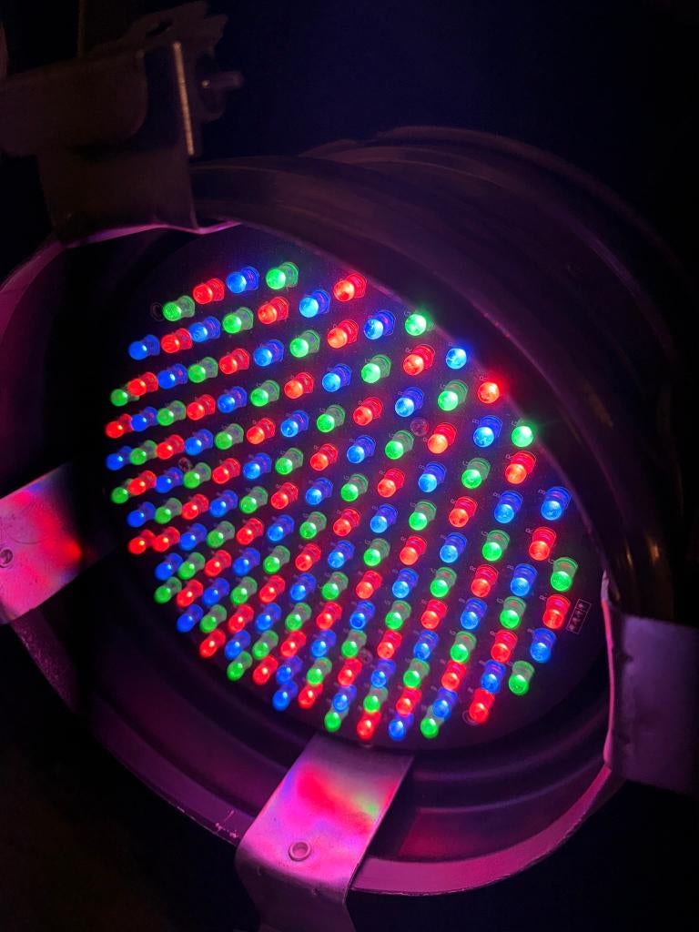 2x LED PAR64 RGB DMX spot – gebruikt, Muziek en Instrumenten, Licht en Laser, Gebruikt, Geen, Geen, Ophalen of Verzenden