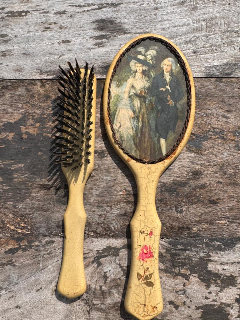 Oude Barok brocante spiegel en borstel, Antiek en Kunst, Curiosa en Brocante, Ophalen of Verzenden
