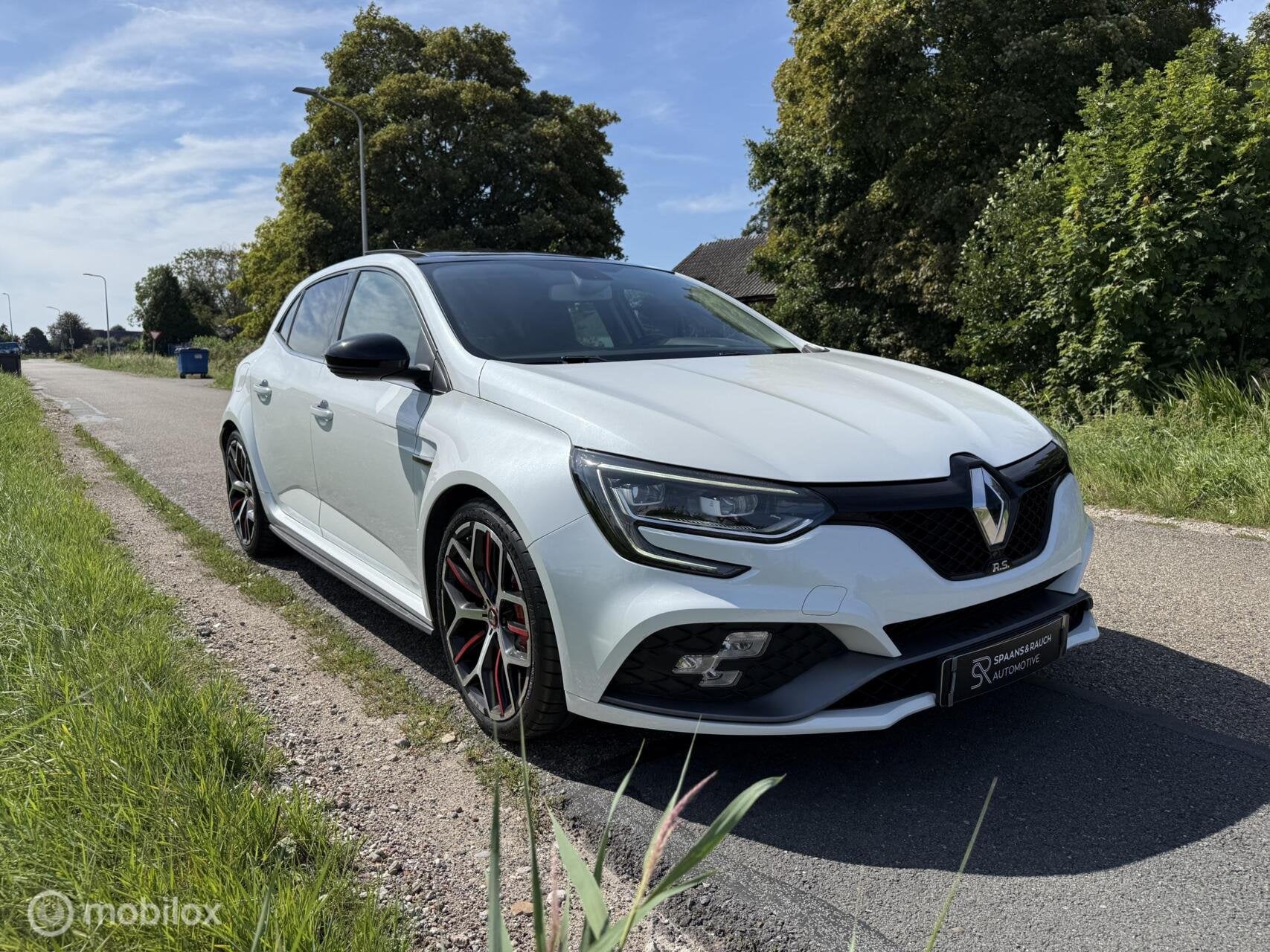 Renault Megane 1.8 TCe 300 RS Trophy / Pano / Bose / Brembo, Dealer onderhouden, Stof, Gebruikt, Zwart