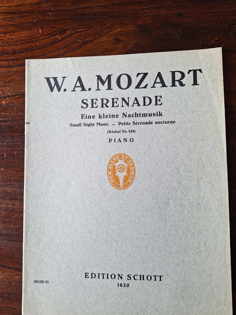 Mozart piano K.525  Eine kleine Nachtmusik, Muziek en Instrumenten, Gebruikt, Klassiek, Ophalen of Verzenden, Artiest of Componist