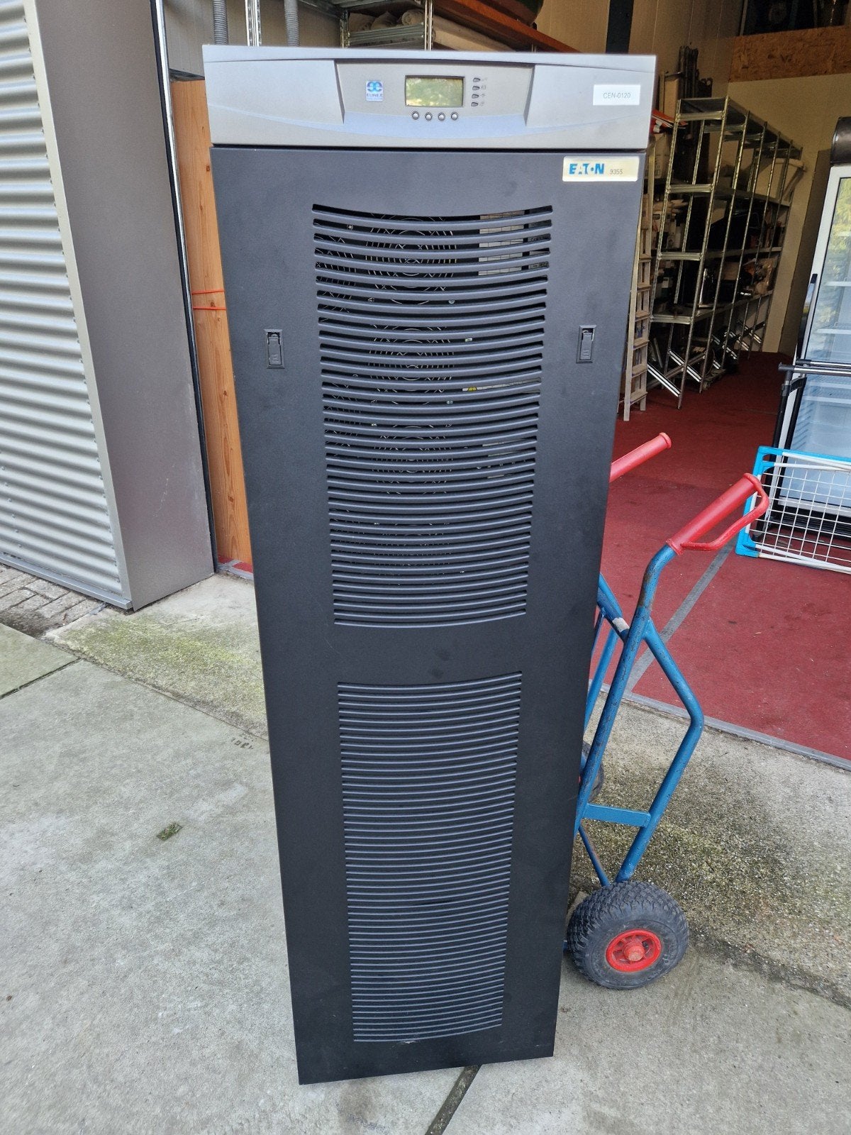 Eaton 9355 UPS Ononderbroken Stroomvoorziening zonder accu's, Ophalen of Verzenden, Gebruikt