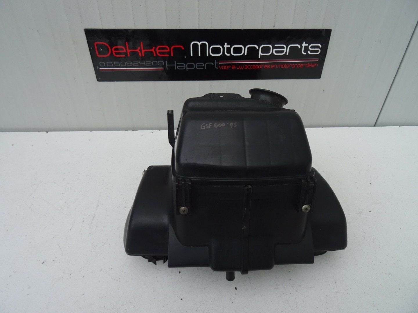 Airbox / Luchtfilterbox Suzuki GSF600 / Bandit 600 1995-1999, Gebruikt, -, -, Ophalen of Verzenden