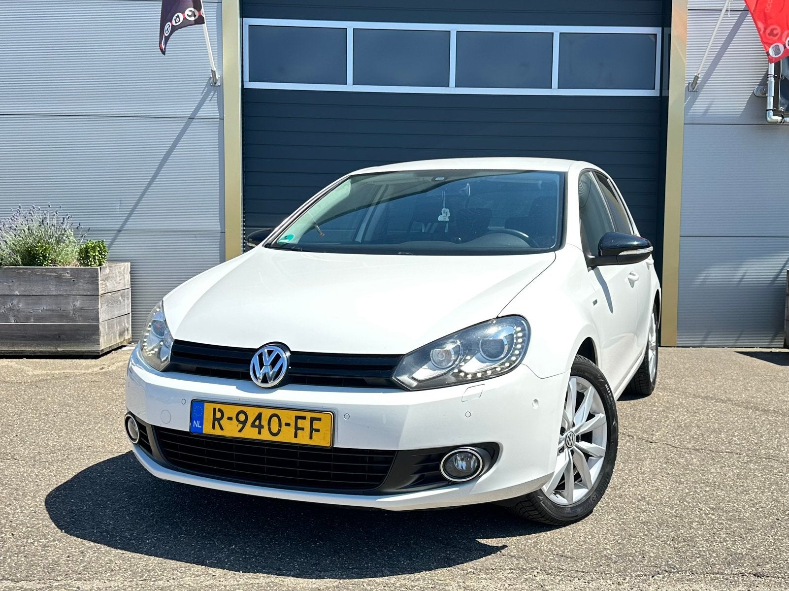 Volkswagen Golf 1.4 TSI Automaat,Clima,Cruise,Camera,Carplay, 4 cilinders, 650 kg, 1216 kg, Geïmporteerd