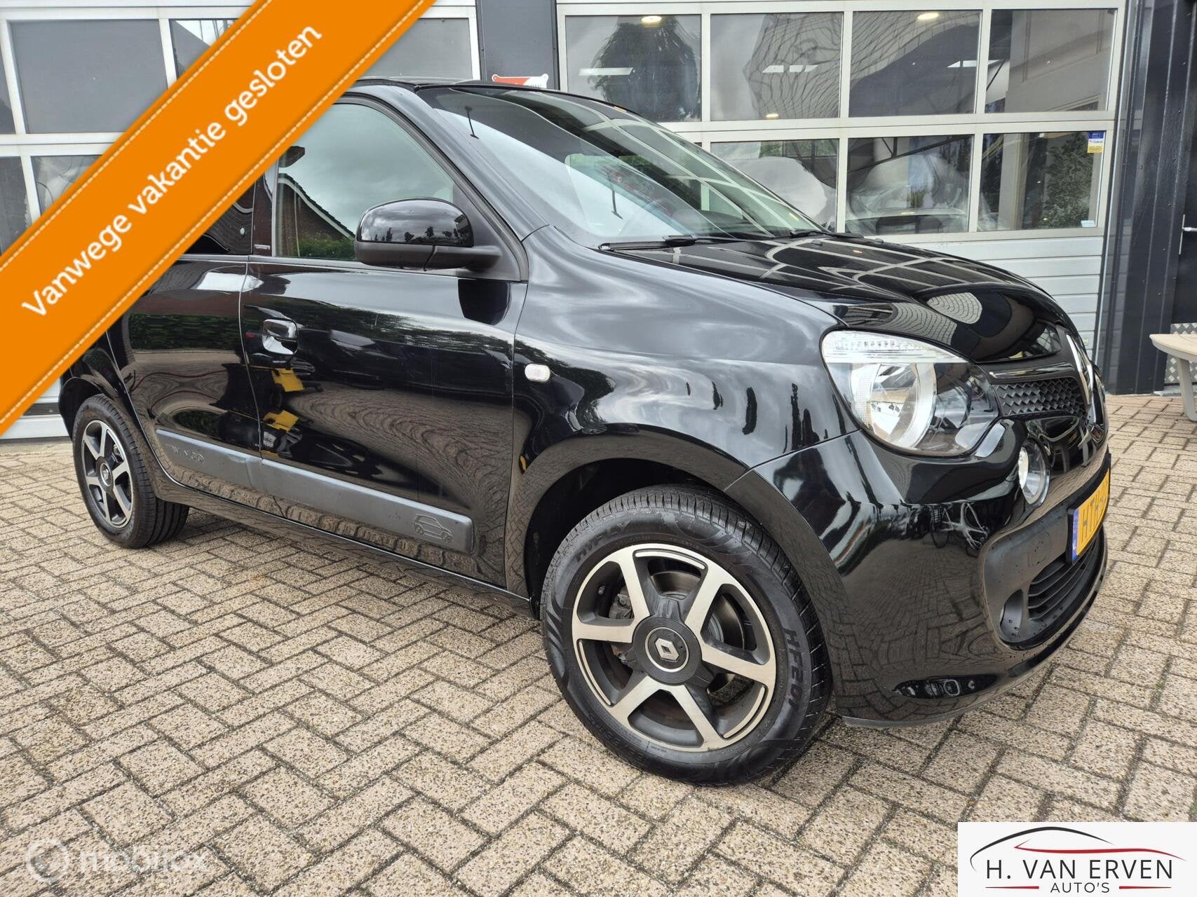 Renault Twingo 1.0 SCe Dynamic AIRCO PDC RIJKLAAR!, Auto's, 839 kg, Euro 6, 4 stoelen, Zwart