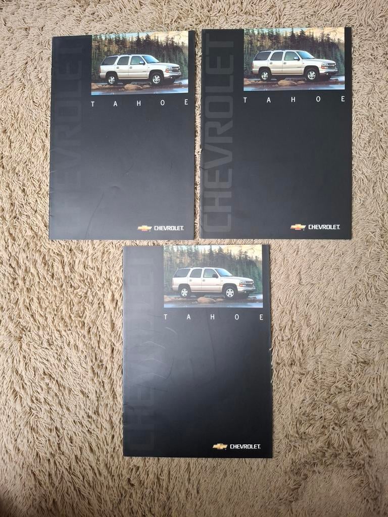 3x autofolder Chevrolet Tahoe, Verzenden, Gelezen, Chevrolet