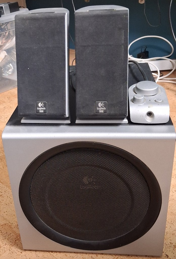 Speakerset Logitech (THX) Z-2300, Computers en Software, Pc speakers, Ophalen, Gebruikt, Audiokanaal 2.1, Logitech
