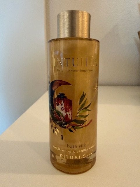 Nieuw Rituals Intuitia bath silk badschuim badmelk, Ophalen of Verzenden, Nieuw, Bad & Douche