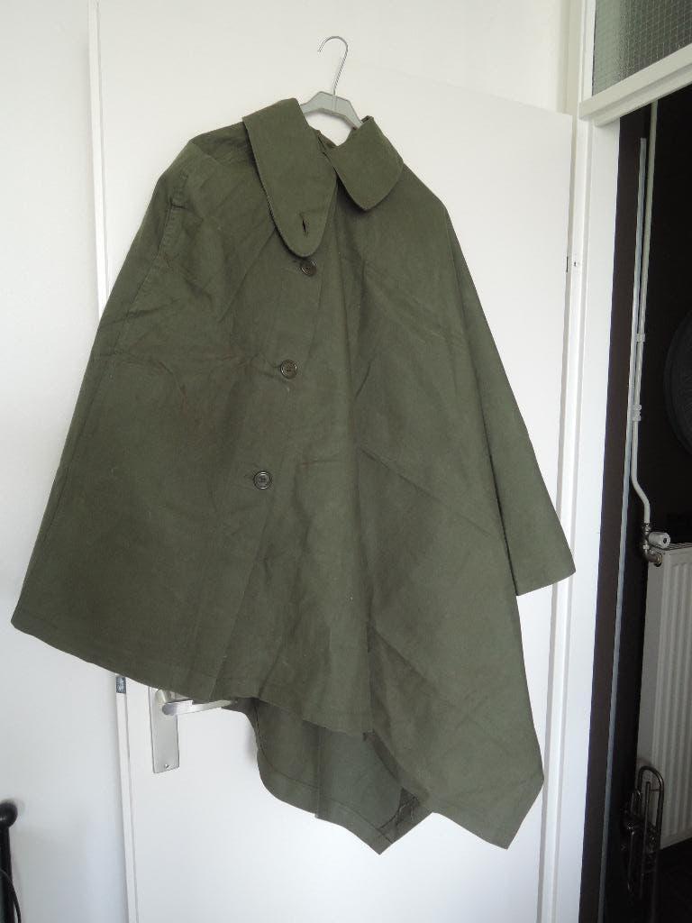 Legergroene militaire legercape, Ophalen of Verzenden, Landmacht, Nederland, Kleding of Schoenen