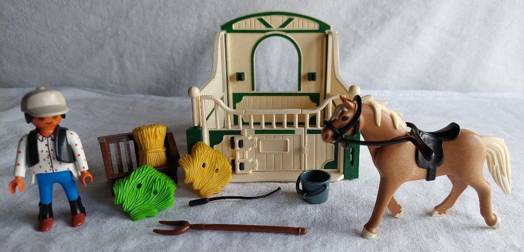 Playmobil 5109 Stal met Halflinger Paard, Gebruikt, Complete set, Overige typen, Ophalen of Verzenden