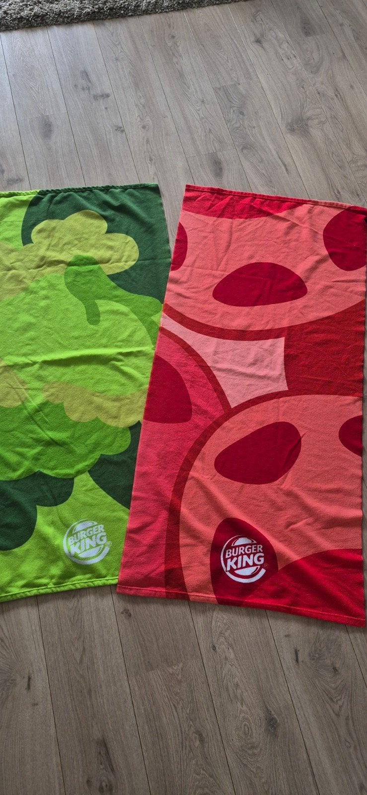 Burger King vintage strandhanddoeken – Rood & Groen, Verzamelen, Ophalen of Verzenden, Nieuw, Gebruiksvoorwerp