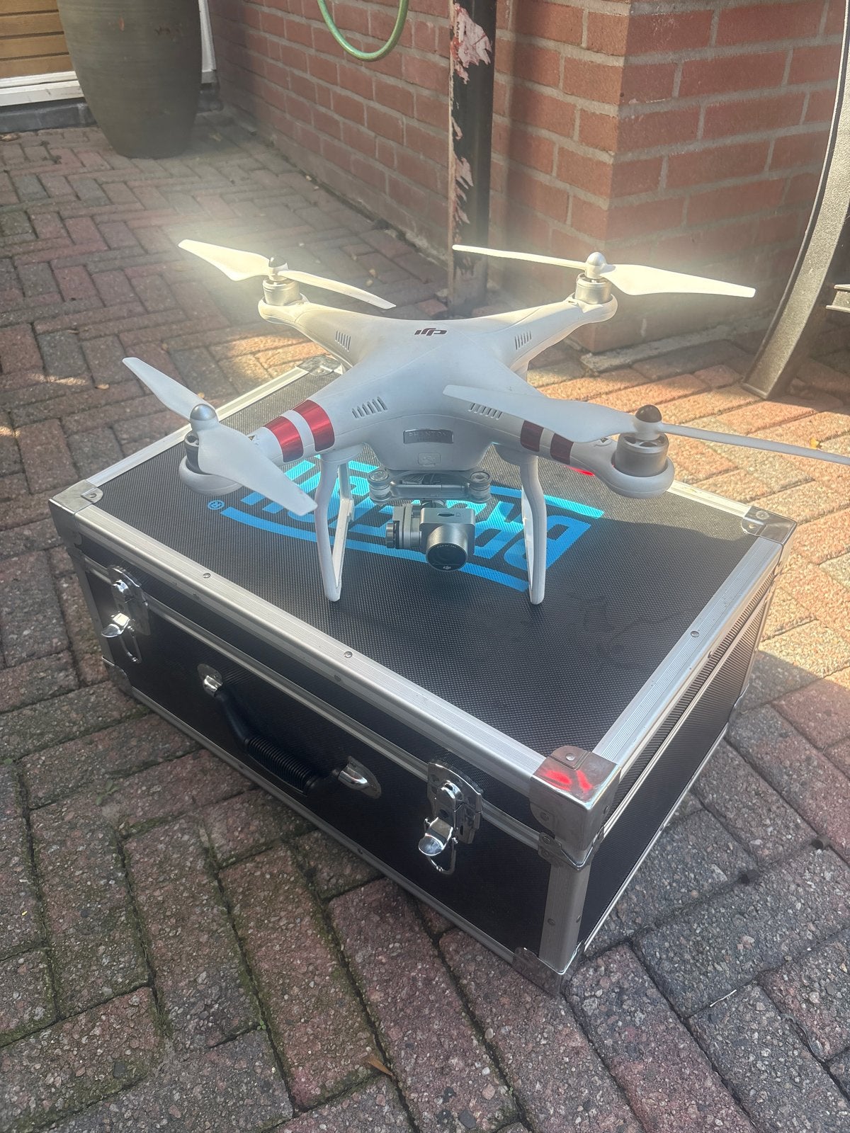 DJI Phantom 3 Standard Drone met Koffer en Afstandsbediening, Audio, Tv en Foto, Gebruikt, Cameradrone, 1 tot 5 kilometer, Altitude Hold