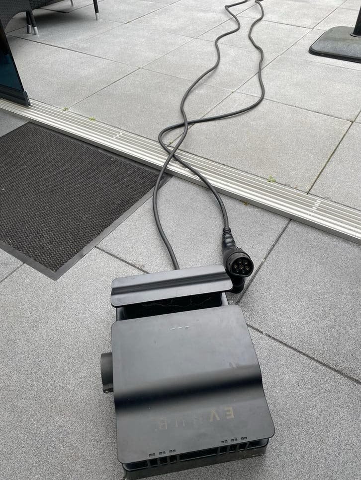 EVHUB laadpaal met laadkabel - 8 meter vaste kabel Type 2, Ophalen of Verzenden, Nieuw
