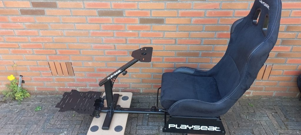 Playseat Evolution Racing Cockpit – Volledig Alcantara, Ophalen, Zo goed als nieuw, Playseat of Racestoel