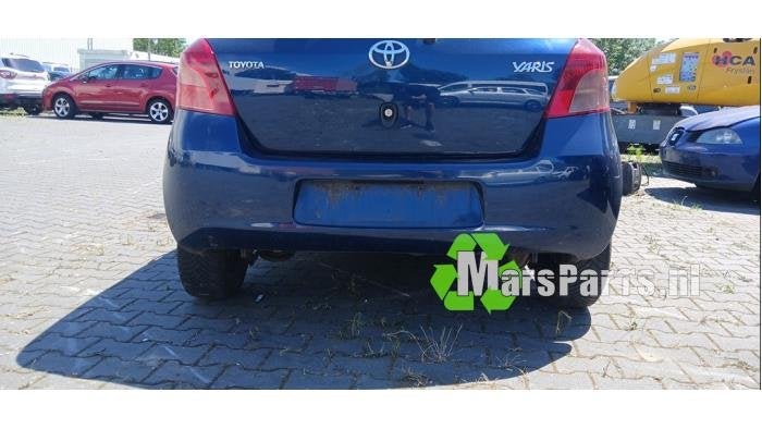 Achterbumper van een Toyota Yaris (8P4), Auto-onderdelen, Gebruikt, -, -, Ophalen of Verzenden