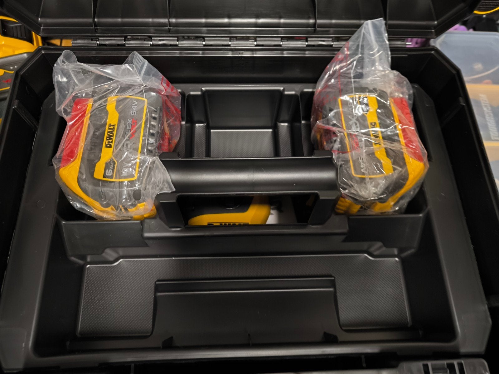 DeWalt DCH333 Boorhamer inc lader 2x 6Ah accu's, nieuw in ki, Ophalen, 600 watt of meer, Boor- en/of Breekhamer, Nieuw