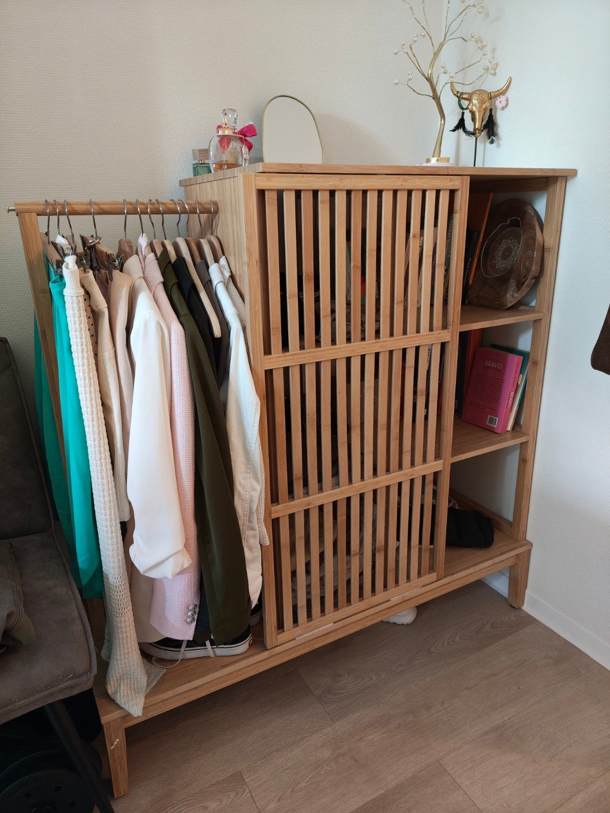 IKEA Nordkisa Kledingkast Bamboe - Zo goed als nieuw, Ophalen, 100 tot 150 cm, Zo goed als nieuw, 25 tot 50 cm