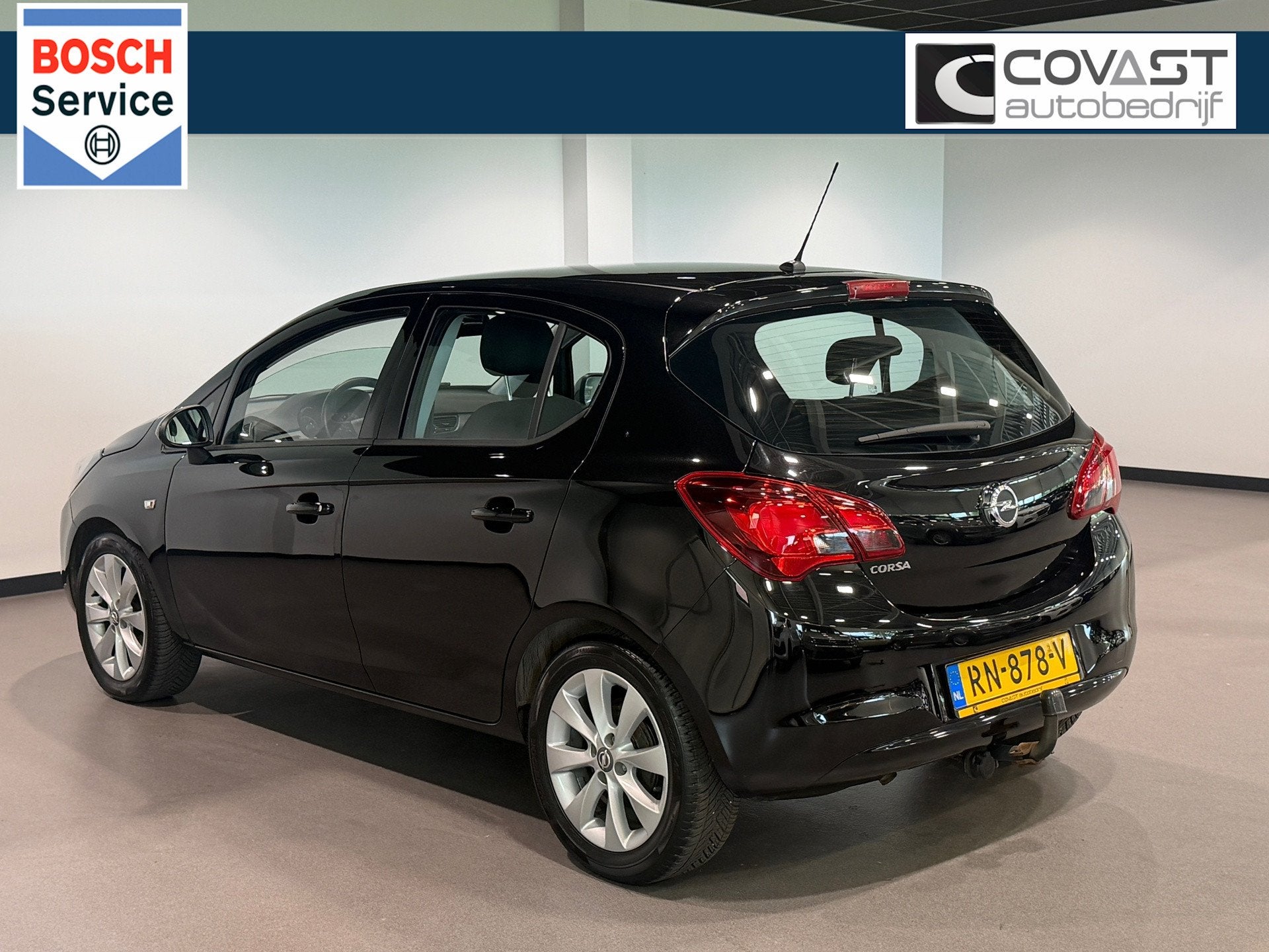 Opel Corsa 1.4 Edition Automaat|Airco|Trekhaak|CruiseControl, 4 cilinders, Origineel Nederlands, Bedrijf, 550 kg