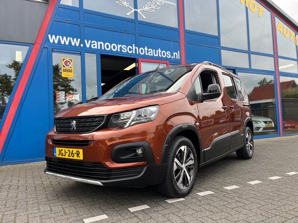 Peugeot RIFTER 1.2 130pk Automaat GT Line Vol Opties!!! bj20, Auto's, Peugeot, Bedrijf, Rifter, ABS, Airbags, Android Auto, Apple Carplay