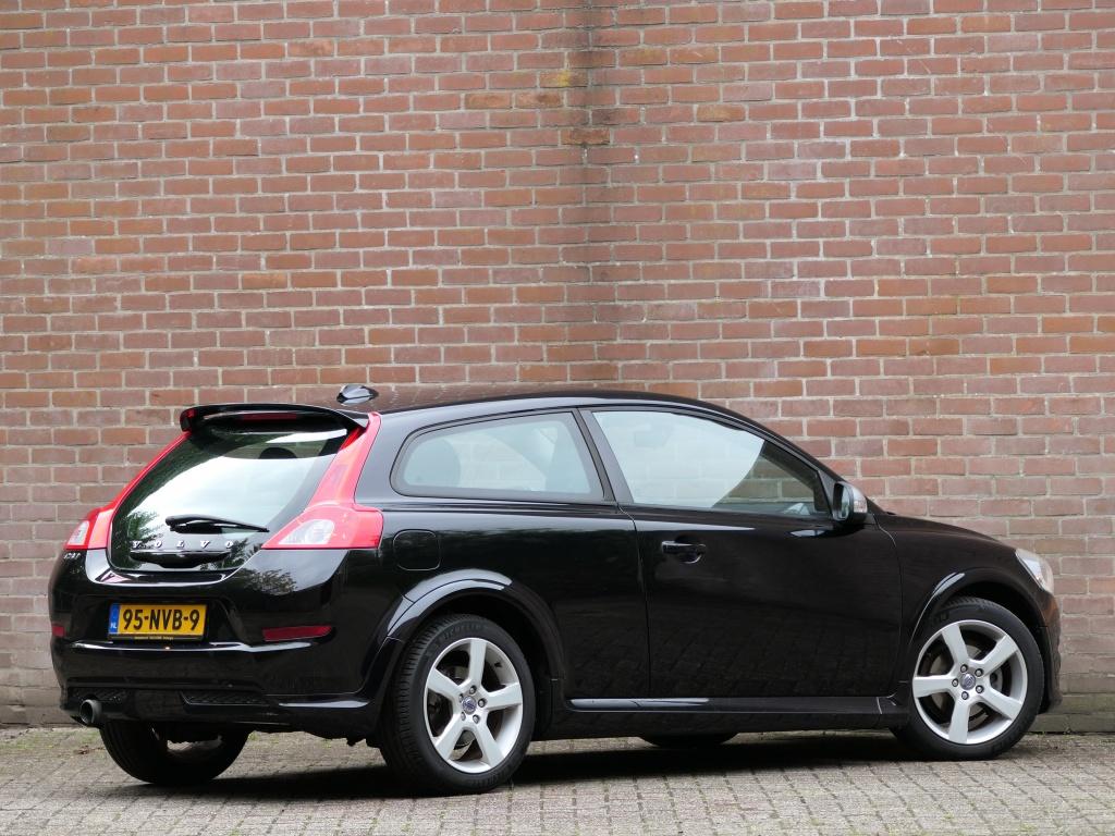 Volvo C30 1.6 R-Edition NAP / Lederen bekleding / Cruise Con, Auto's, 1596 cc, Automatische klimaatregeling, Gebruikt, Zwart