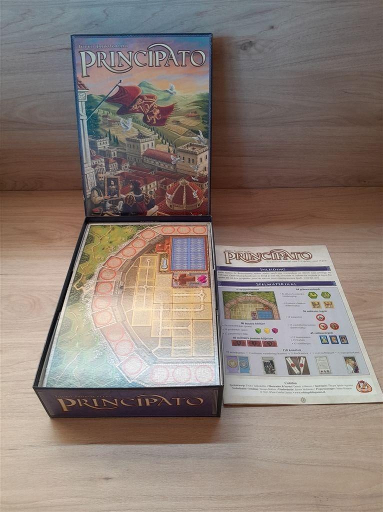 Principato - White Goblin Games - s3769, Hobby en Vrije tijd, Gezelschapsspellen | Bordspellen, Zo goed als nieuw, Ophalen of Verzenden