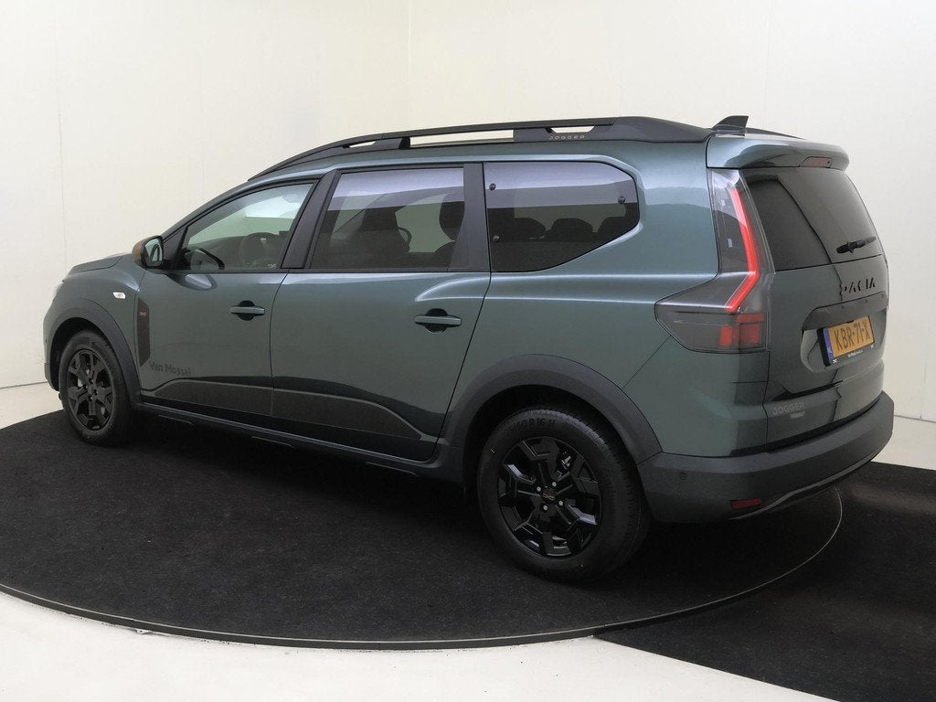 Dacia Jogger 1.8 hybrid 155 limited edition 7p. | Navigatie, Auto's, Euro 6, 7 stoelen, Origineel Nederlands, Bedrijf