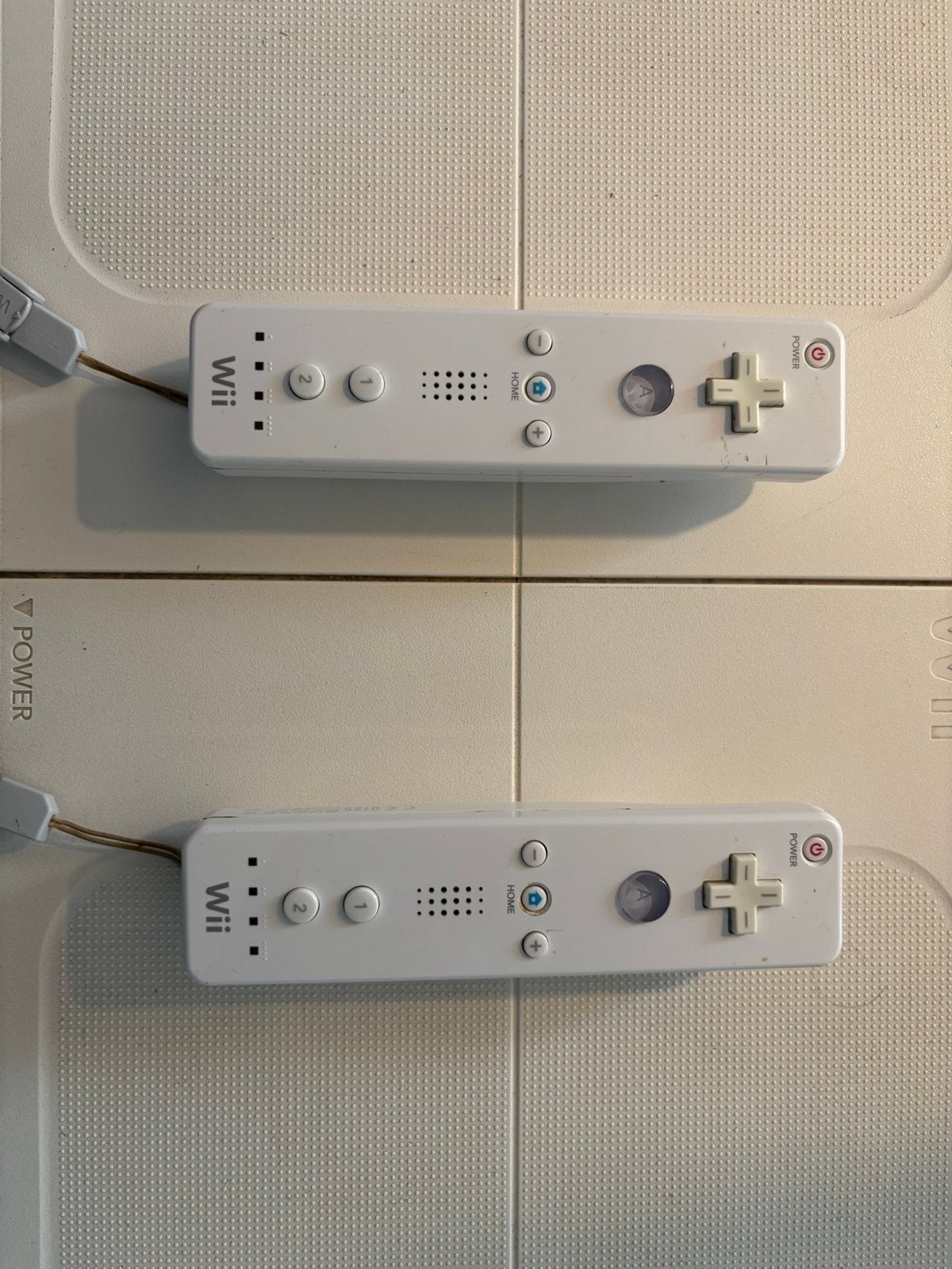 Complete Wii set (zonder de Wii) met 124 spellen, Ophalen of Verzenden, Gebruikt, Met 2 controllers, Met games