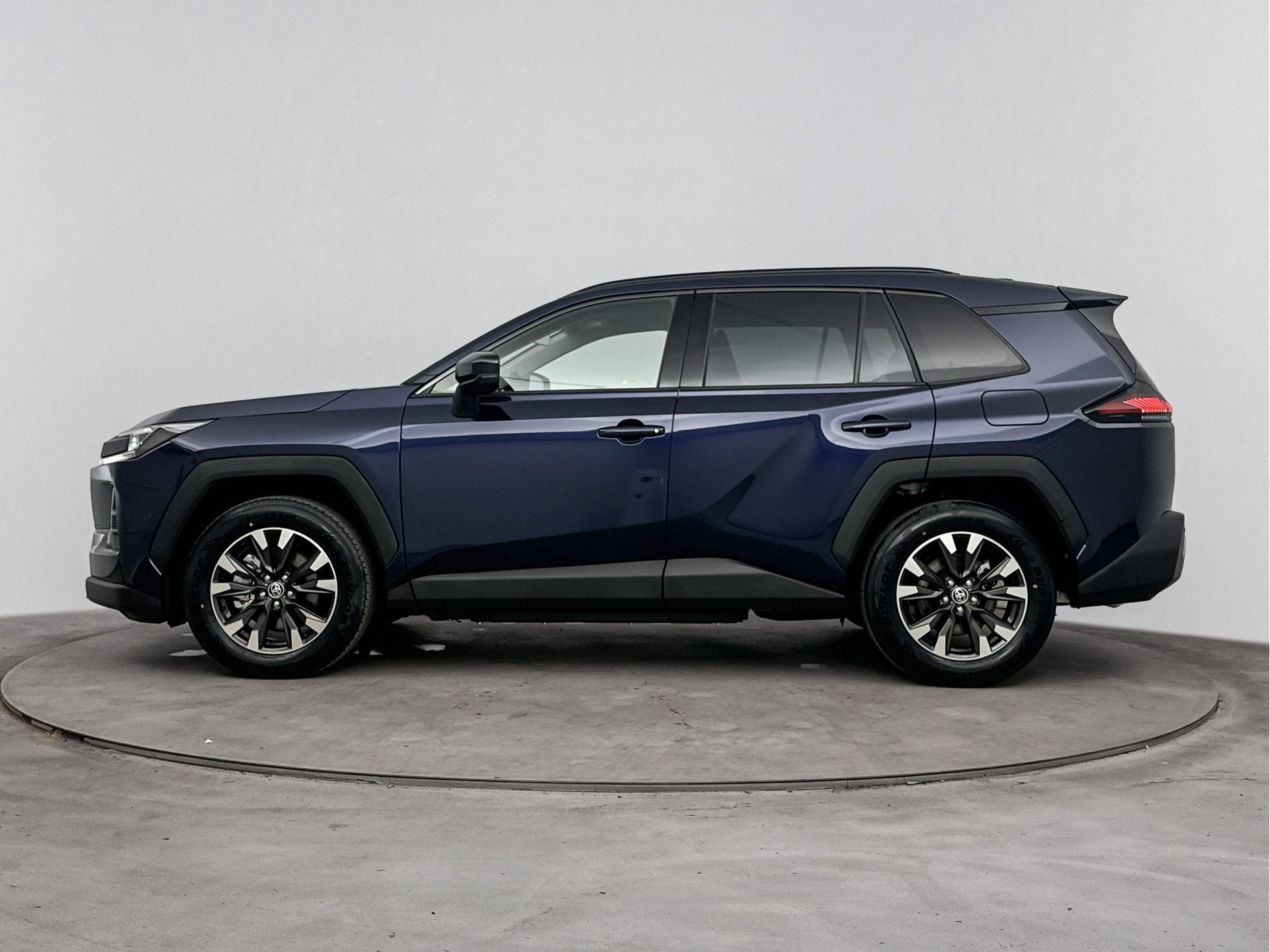 Toyota RAV4 2.5 Plug-in Hybrid 270 Dynamic | Stuur-Stoelverw, 12 maanden, Stof, Gebruikt, 4 cilinders