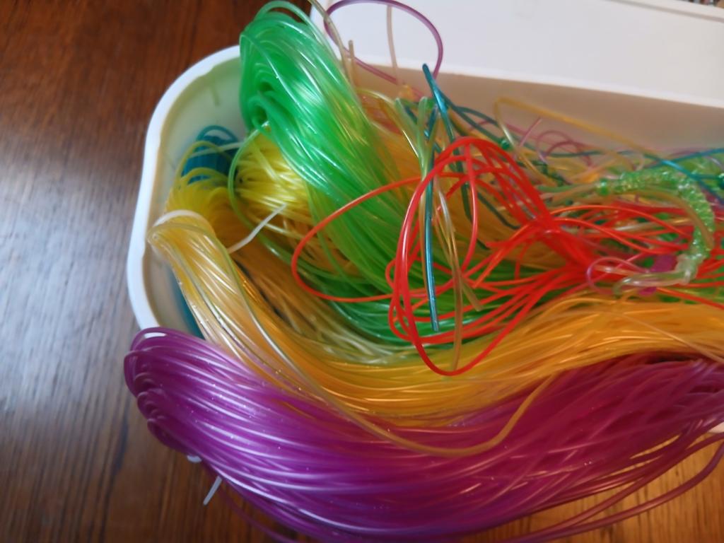 Knutselmateriaal: Regenboog Scoubidou Touwtjes, Ophalen of Verzenden