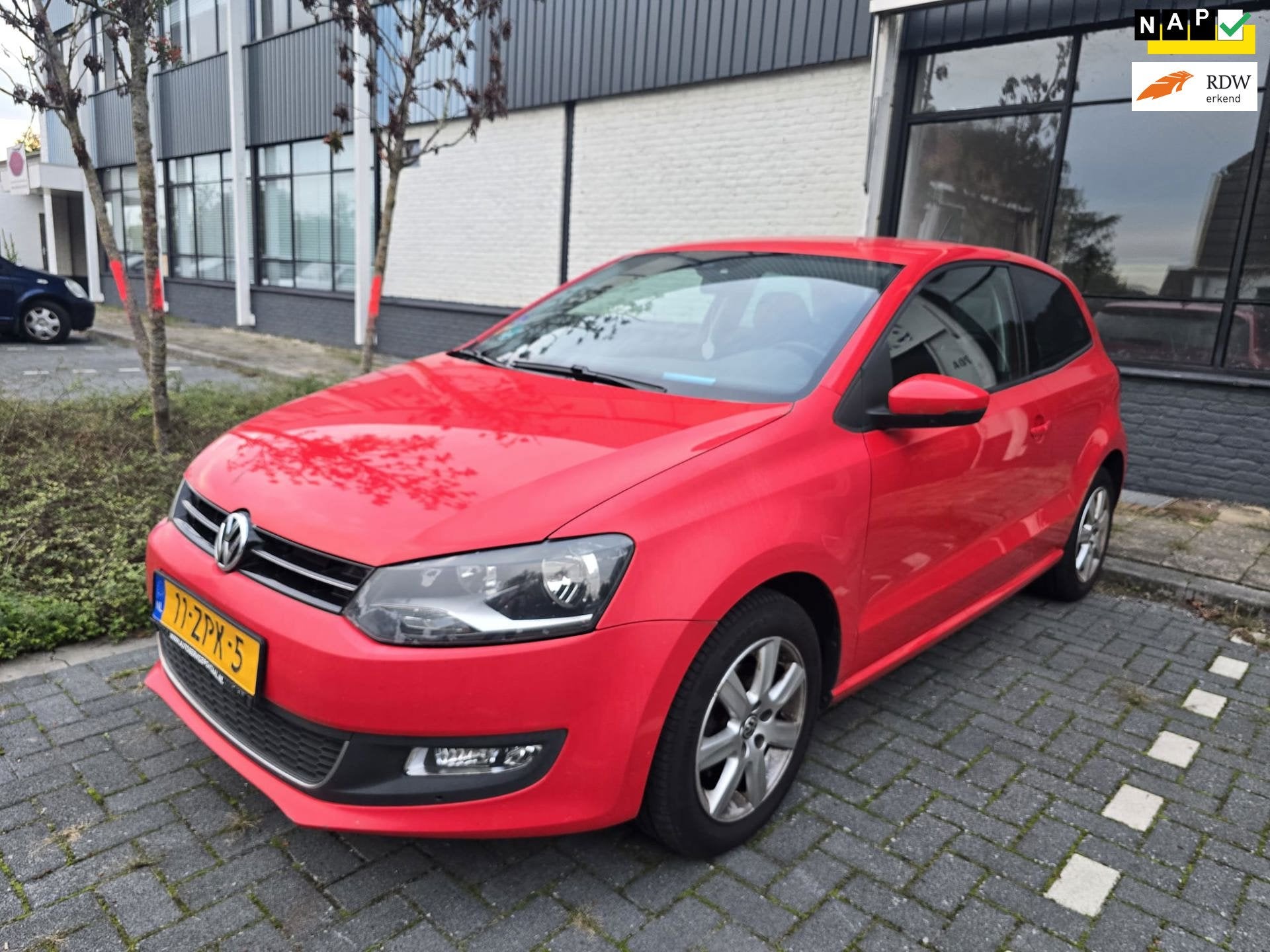 Volkswagen Polo 1.2 TSI Highline Automaat Airco Navigatie, Auto's, Euro 5, Stof, Zwart, 4 cilinders
