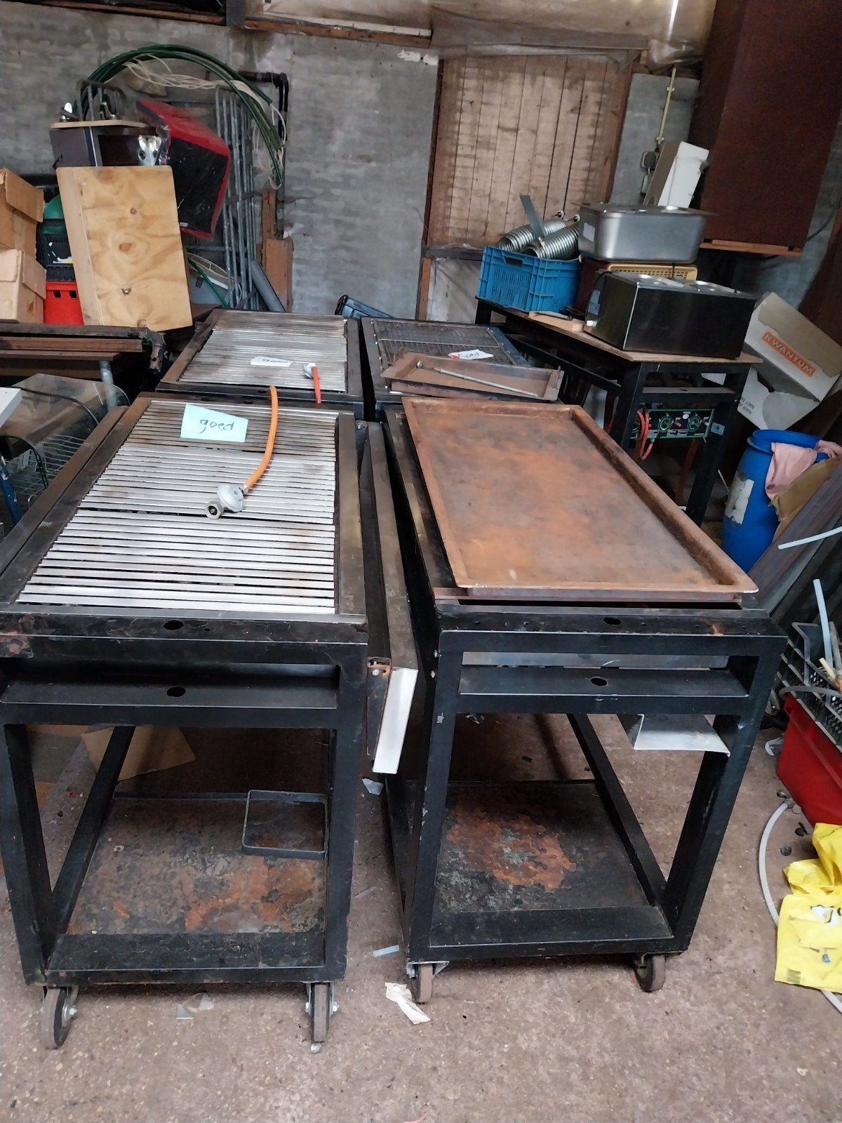 Professionele ivas Gasbarbecues / Grills op onderstel met wi, Ophalen, Gebruikt, Onbekend