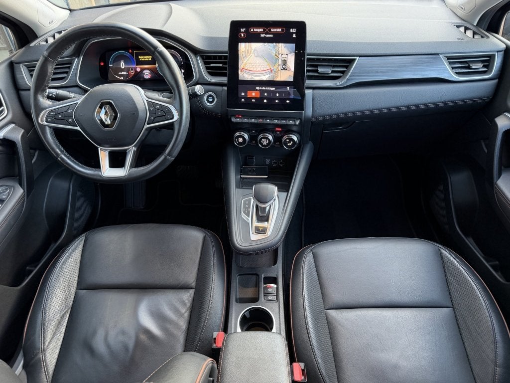 Renault Captur 1.6 ET PH 160 | 360 Camera | Trekhaak | Leer, Automaat, Gebruikt, 4 cilinders, Zwart